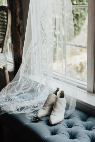 bridal veil and bridal boots