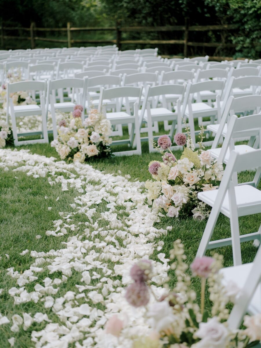 Winding Aisle Ceremony Decor, Floral Petals, Aisle Inspo