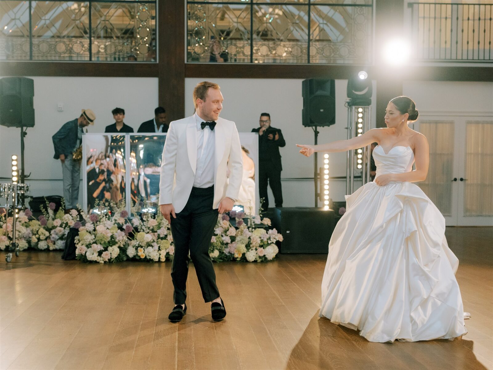 Fun First Dance, Bride & Groom