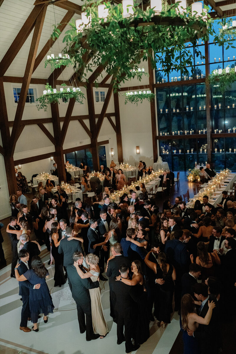 Couples dancing on a packed dancefloor wedding reception, extra large dancefloor. Weddings for up to 275 guests