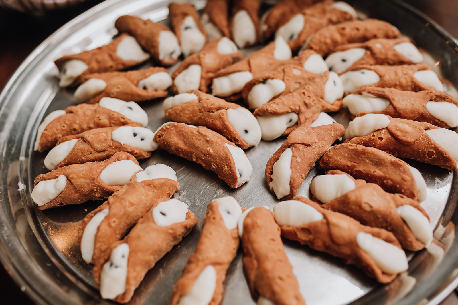 fresh cannolis