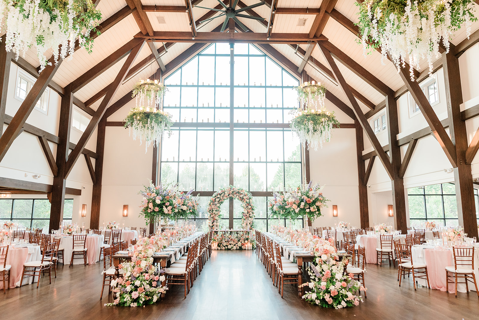 Farmhouse Wedding Reception. Luxury Wedding Reception Design