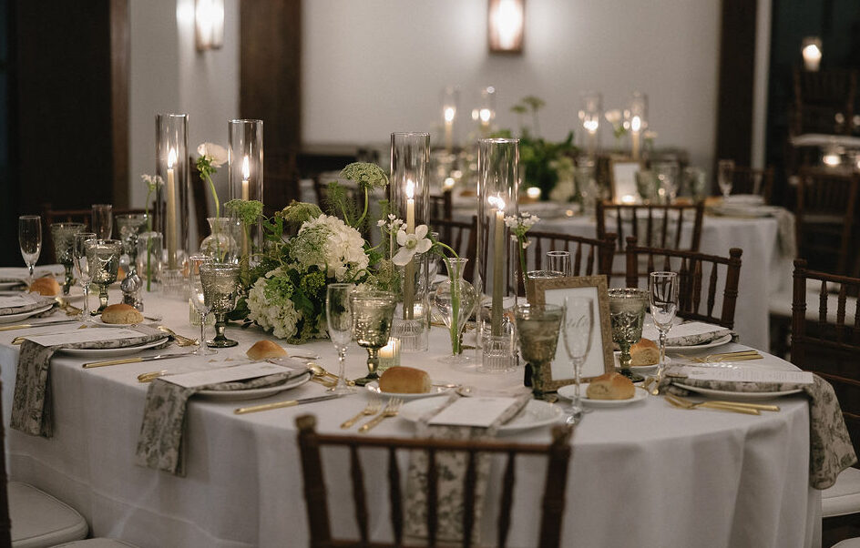 green and white wedding reception,
