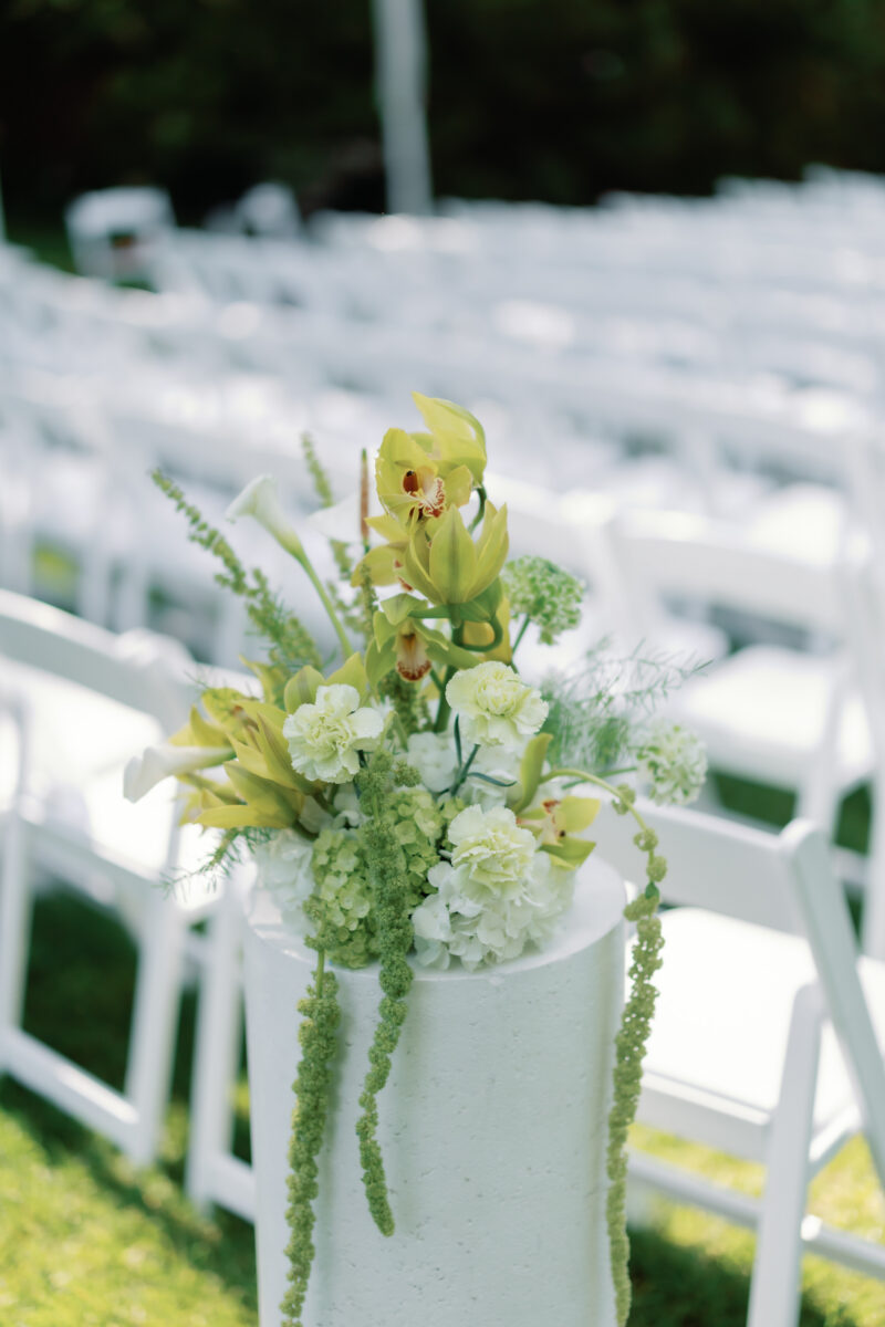 Chic Modern Wedding Design. Green and White Wedding Design Inspiration